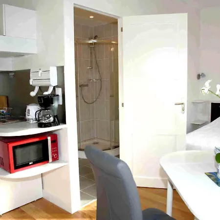 Gare Hotel apartamentowy Douai