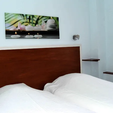Gare Hotel apartamentowy Douai